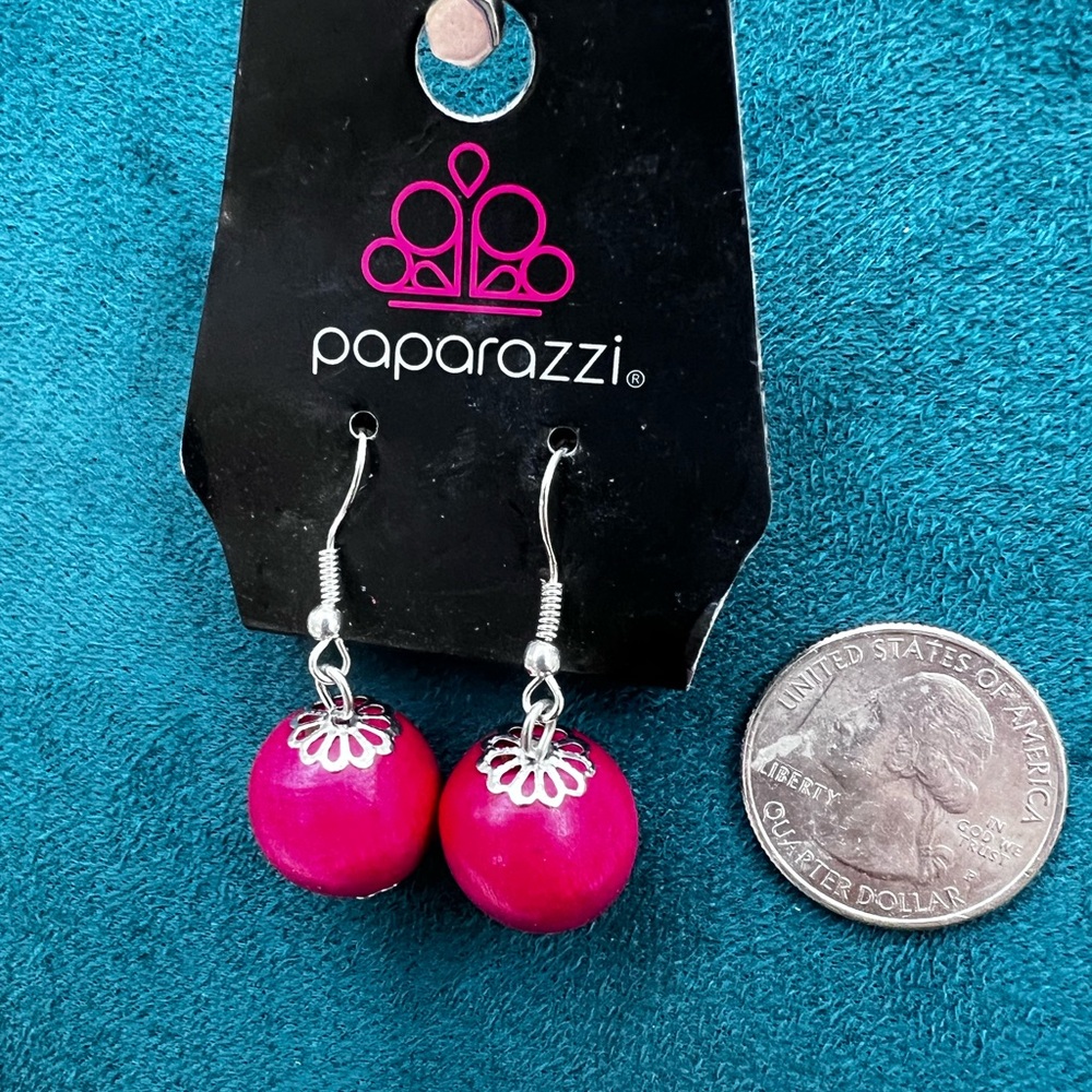 9 pair for $38 🔥 Paparazzi Fuchsia Ball Earrings